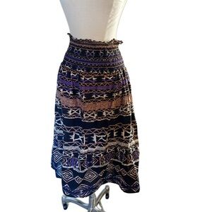 Forever 21 midi Tribal Patterned lightweight safari Skirt elastic waist sz small